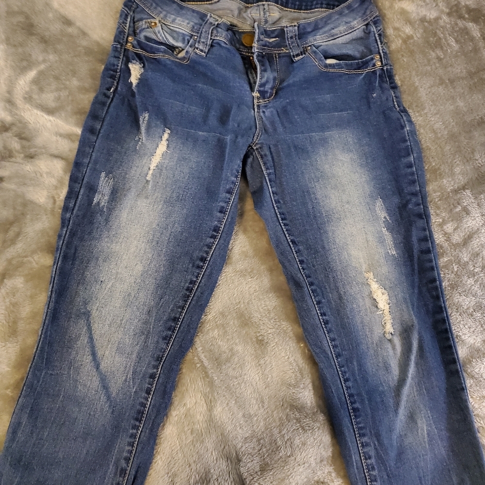 YMI capri jeans